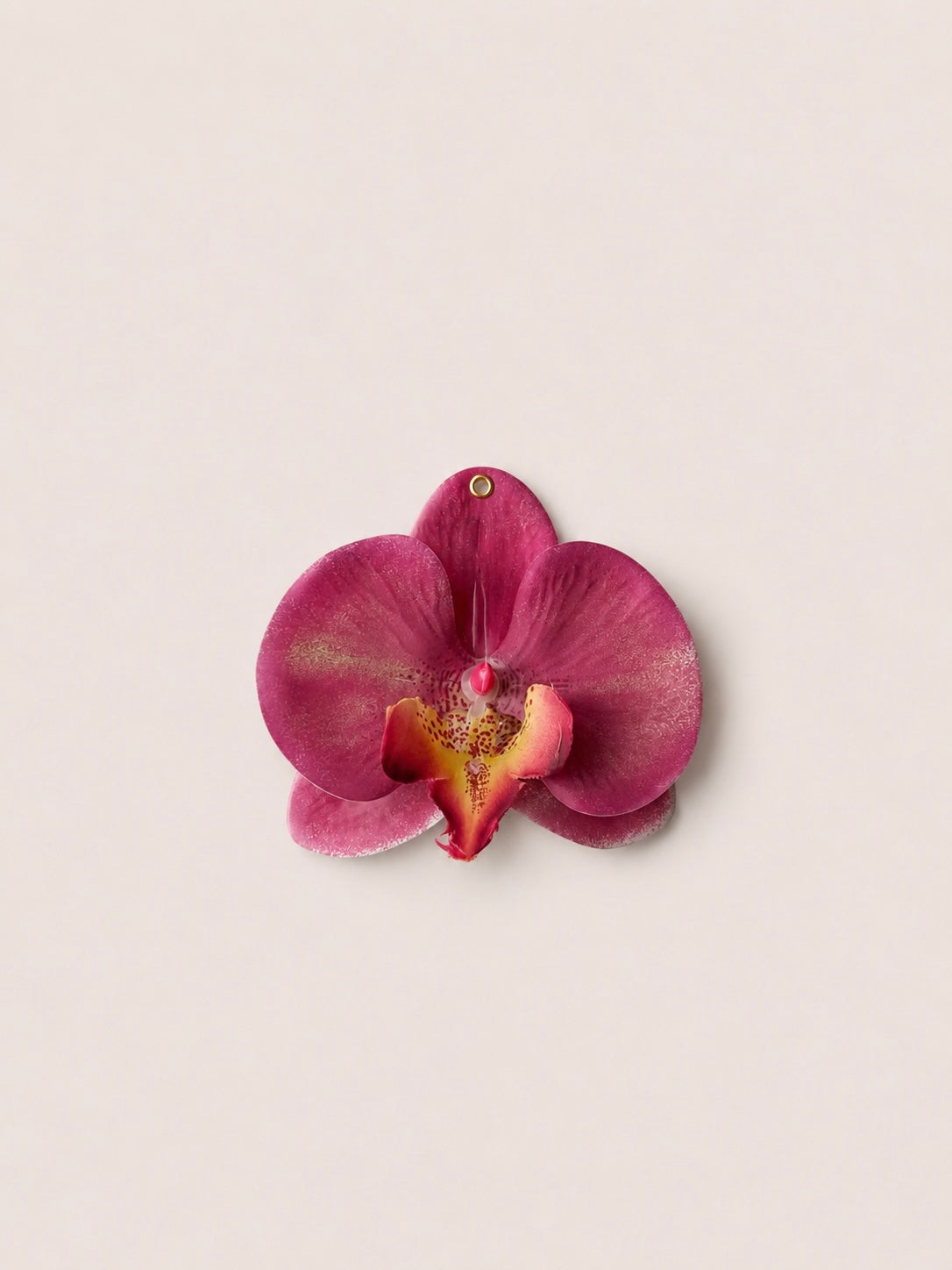 F002