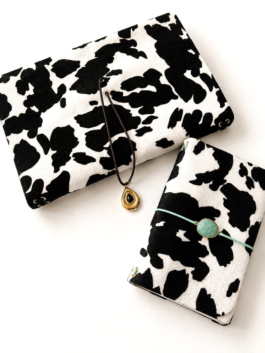 Fur édition - Cow black and white
